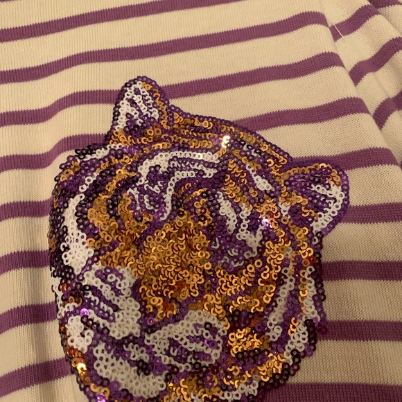 Ladies LSU Sequin Dress. Small.
Has pockets
Washed & hung up to dry. Nev… - Picture 6 of 6